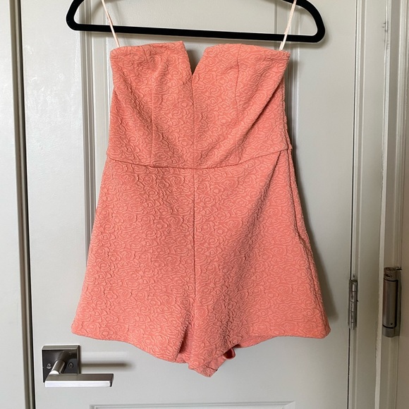 Coral Romper - Picture 1 of 3